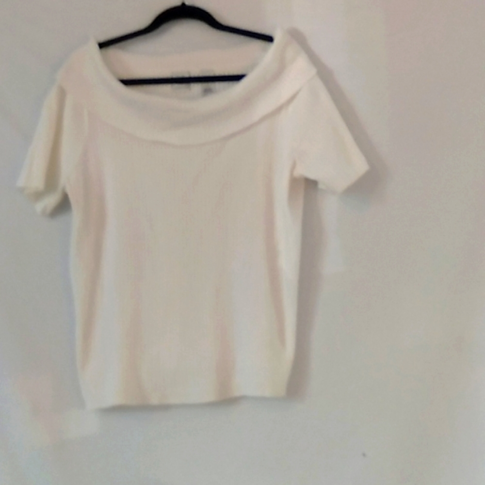 Women's 2X Emma James short sleeved, ribbed knit sweater in cream